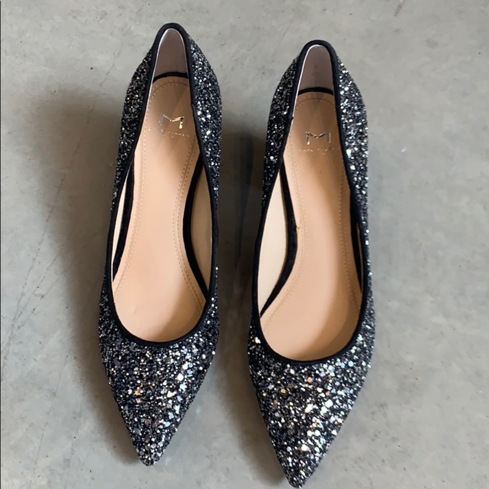 NEW WITH BOX! Glitter ‘zala’ shoe